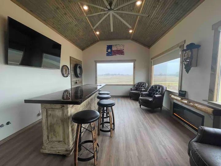 Flight Lounge bar area